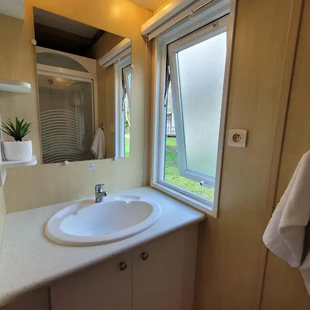 36m² Avec Terrasse Pour 5 Personnes - - Api-1-52-569 Coulon