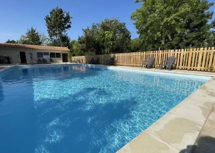 36m² Avec Terrasse Pour 5 Personnes - - Api-1-52-569 * Coulon