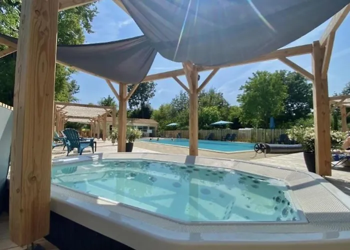 36m² Avec Terrasse Pour 5 Personnes - - Api-1-52-569 * Coulon